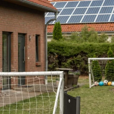 Ostsee Elmenhorst Sehr Hochwertige Dreizimmer Ferienwohnung Mit Gartenterrasse Elmenhorst/Lichtenhagen Exterior photo