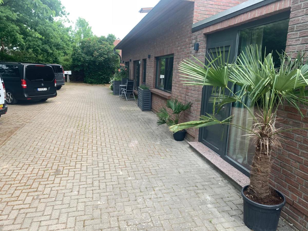 Ostsee Elmenhorst Sehr Hochwertige Dreizimmer Mit Gartenterrasse Elmenhorst/Lichtenhagen